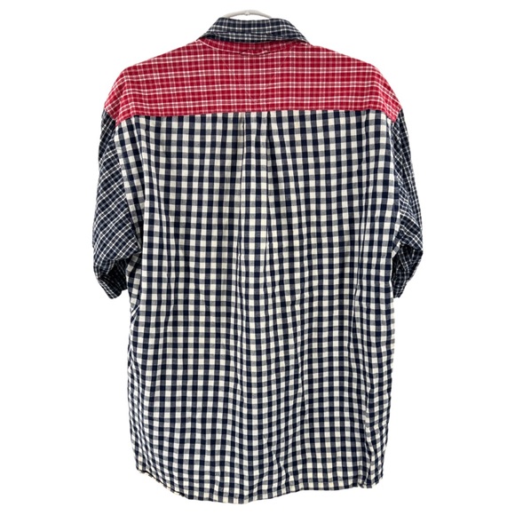 Tommy Hilfiger short sleeve button up plaid red white blue shirt M cotton - Picture 2 of 5